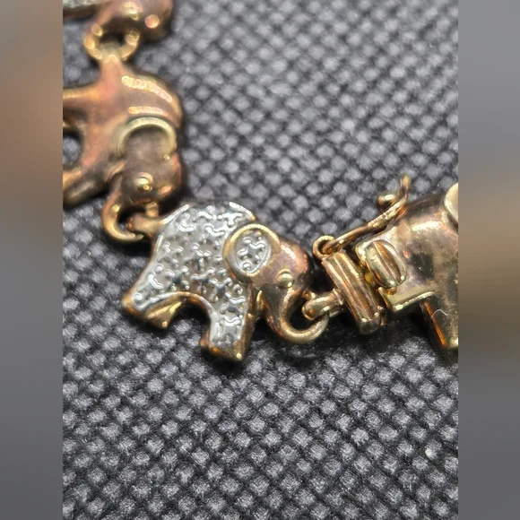 Elephant Links Gold and Silver Bracelet - Picture 4 of 6